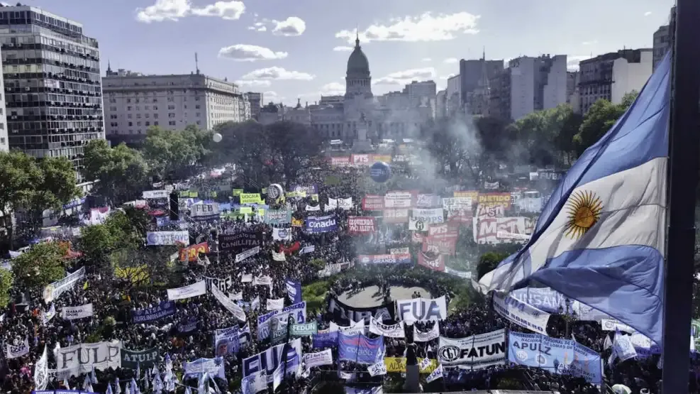 marcha-universitaria-1884295.jpg